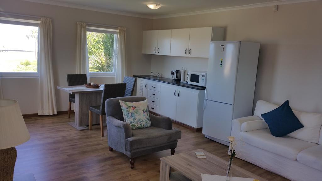 Bed and Breakfast Lala Panzi Plettenberg Bay Esterno foto